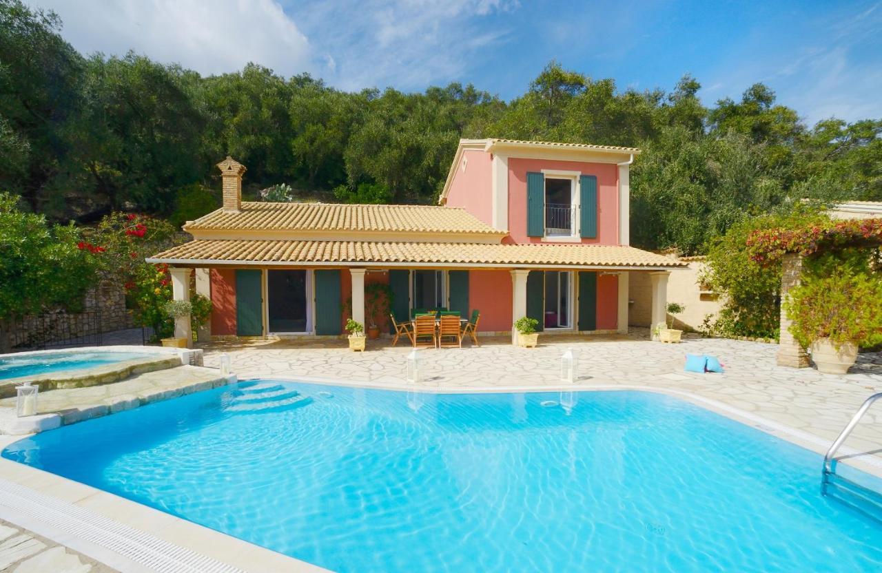 Leonoras House * Agios Stefanos (Thinali)